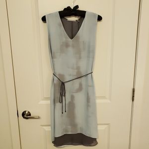 T Tahari Blue & Gray Abstract Sleeveless Dress